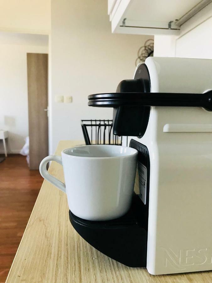 Appartement Sur L'Ile De Nantes - Place De Parking Gratuit Luaran gambar
